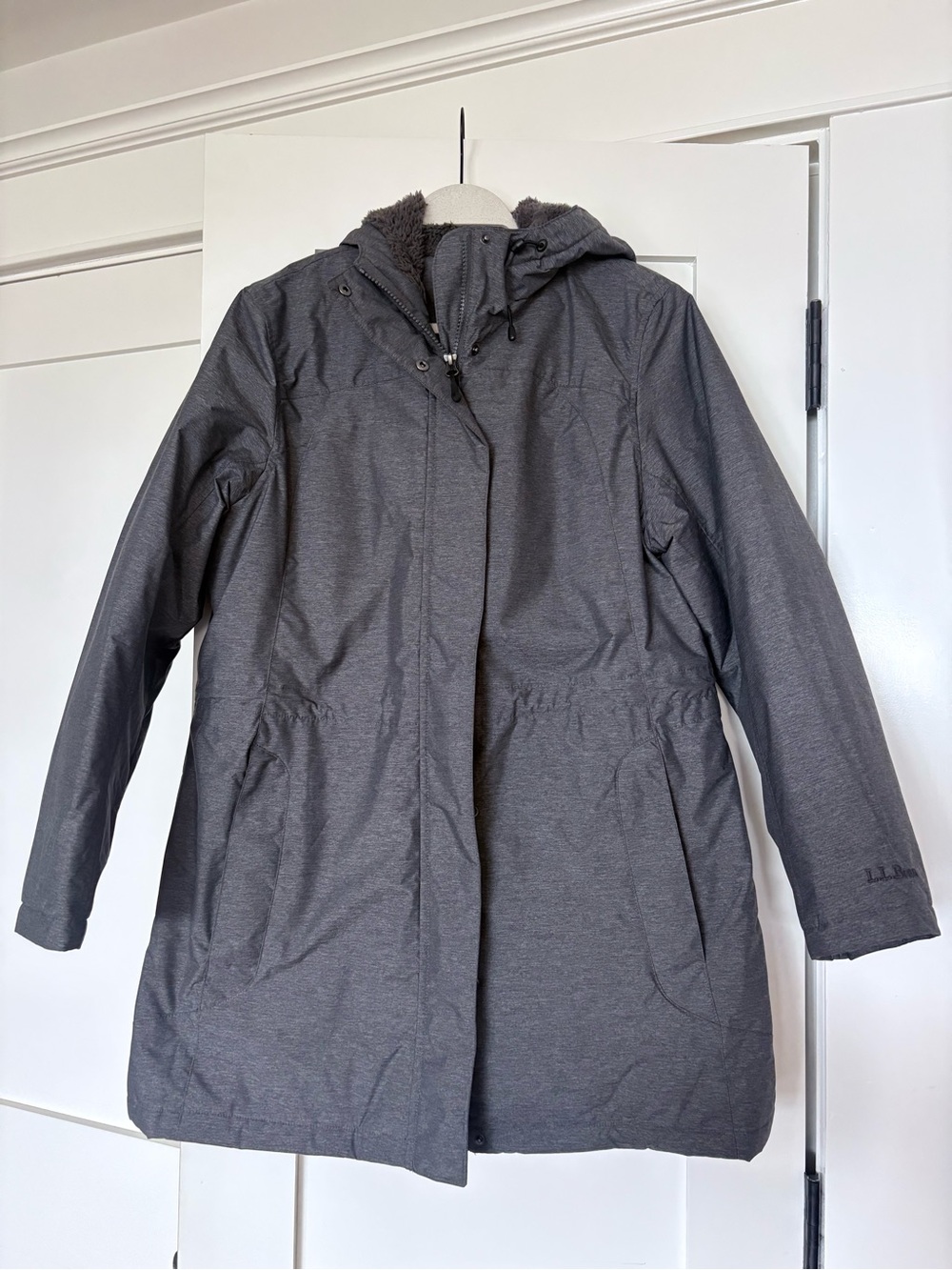 Women’s Hooded Winter Coat - Gray